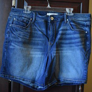 NWOT Torrid High Rise Midi Short - Vintage Stretch Dark Wash sz 16
